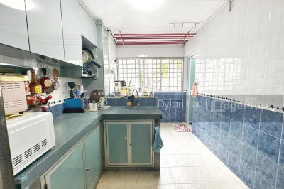 501 HOUGANG AVENUE 8 HDB | Listing