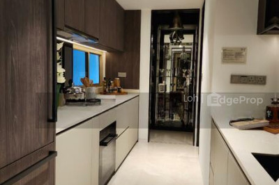 J'DEN Apartment / Condo | Listing