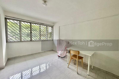 219 LORONG 8 TOA PAYOH HDB | Listing