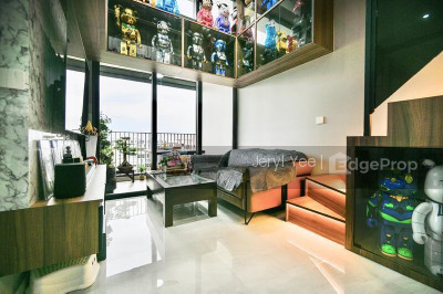 RIVERFRONT RESIDENCES Apartment / Condo | Listing