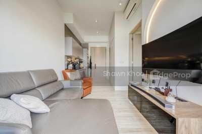 J GATEWAY Apartment / Condo | Listing