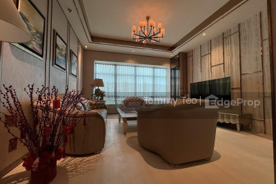 THE RITZ-CARLTON RESIDENCES Apartment / Condo | Listing