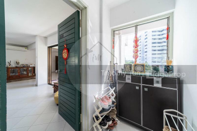 PINE GROVE Apartment / Condo | Listing