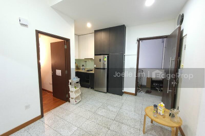 HILLSTA Apartment / Condo | Listing