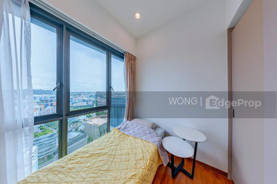 J GATEWAY Apartment / Condo | Listing