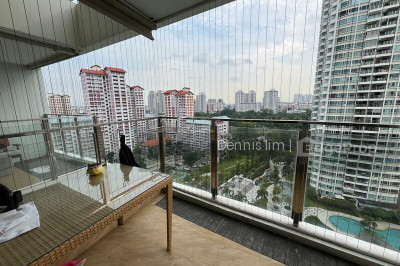 CLOVER BY THE PARK Apartment / Condo | Listing