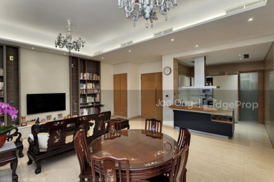 BISHOPSGATE RESIDENCES Apartment / Condo | Listing