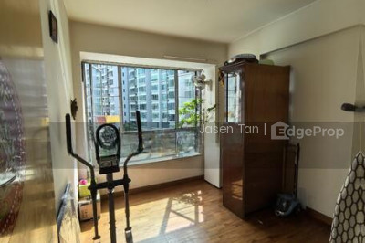 LAKEHOLMZ Apartment / Condo | Listing