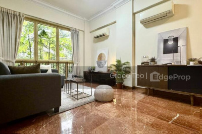 VILLA AZURA Apartment / Condo | Listing