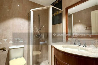 VILLA AZURA Apartment / Condo | Listing