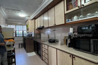 289 TAMPINES STREET 22 HDB | Listing