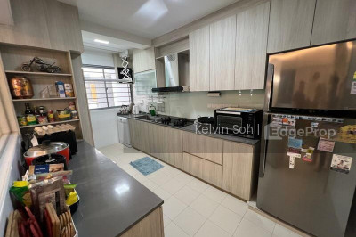 684D EDGEDALE PLAINS HDB | Listing