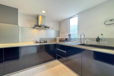 QUEENSWAY TOWER Apartment / Condo | Listing