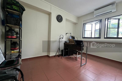 892 TAMPINES AVENUE 8 HDB | Listing