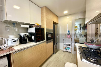 SEA ESTA Apartment / Condo | Listing