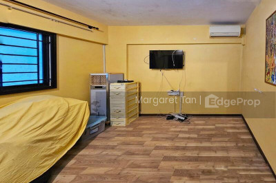 256 ANG MO KIO AVENUE 4 HDB | Listing