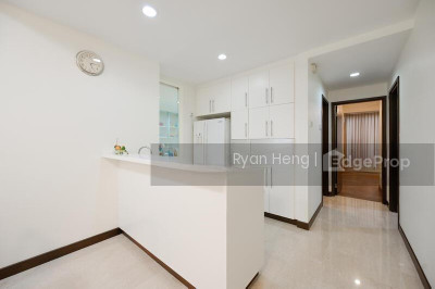 WATERMARK ROBERTSON QUAY Apartment / Condo | Listing