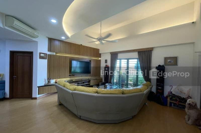 GOLD COAST CONDO Apartment / Condo | Listing