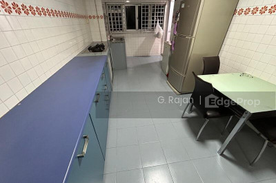 230 ANG MO KIO AVENUE 3 HDB | Listing