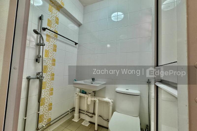 182 ANG MO KIO AVENUE 5 HDB | Listing