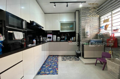 682 HOUGANG AVENUE 4 HDB | Listing