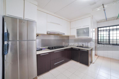 354 CHOA CHU KANG CENTRAL HDB | Listing