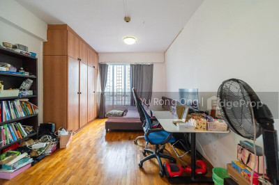 NORTHOAKS Apartment / Condo | Listing