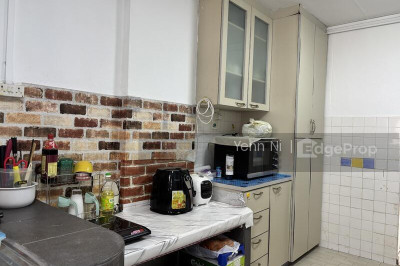 302 SERANGOON AVENUE 2 HDB | Listing