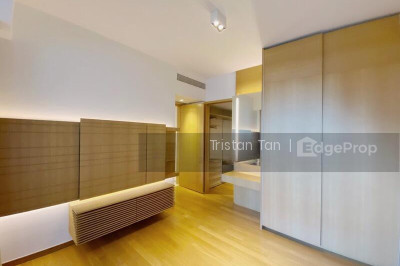 MARINA BAY SUITES Apartment / Condo | Listing