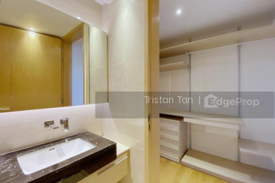 MARINA BAY SUITES Apartment / Condo | Listing