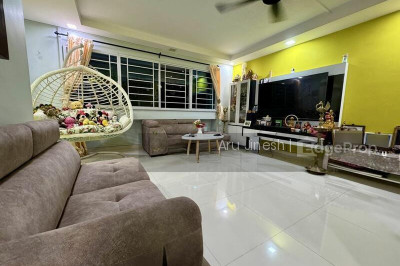 739 WOODLANDS CIRCLE HDB | Listing