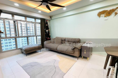 210B COMPASSVALE LANE HDB | Listing