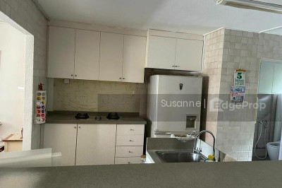 827 YISHUN STREET 81 HDB | Listing