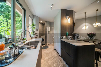 ADAM PARK CONDOMINIUM Apartment / Condo | Listing