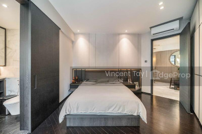 ADAM PARK CONDOMINIUM Apartment / Condo | Listing