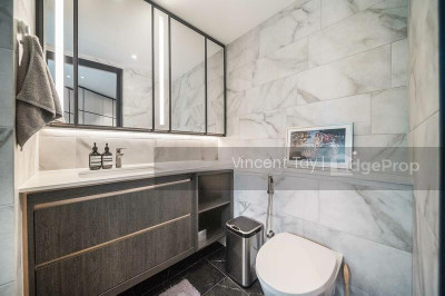 ADAM PARK CONDOMINIUM Apartment / Condo | Listing