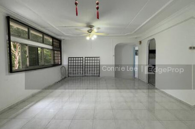 129 CLARENCE LANE HDB | Listing