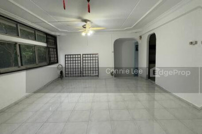 129 CLARENCE LANE HDB | Listing