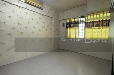 235 YISHUN STREET 21 HDB | Listing