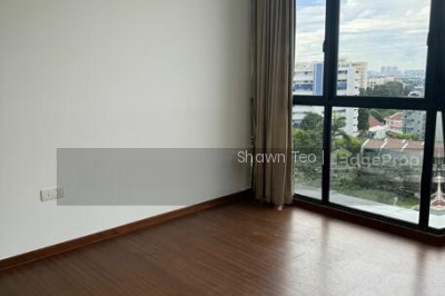 SINGA HILLS Apartment / Condo | Listing