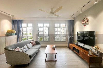 120B CANBERRA CRESCENT HDB | Listing