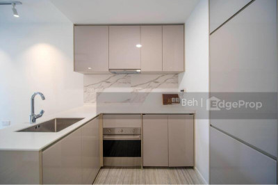 PARC ESTA Apartment / Condo | Listing