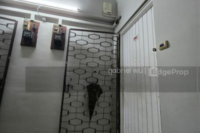 HONG BUILDING Apartment / Condo | Listing