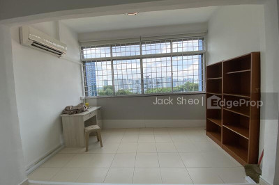 CAVENAGH GARDENS Apartment / Condo | Listing