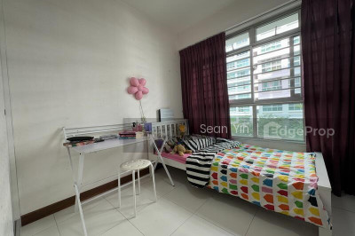 614A EDGEFIELD PLAINS HDB | Listing