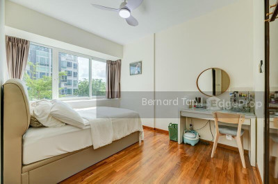 LE REVE Apartment / Condo | Listing