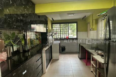 133 JALAN BUKIT MERAH HDB | Listing