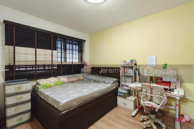 152 WOODLANDS STREET 13 HDB | Listing