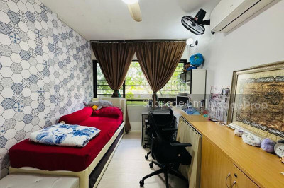 638 CHOA CHU KANG STREET 64 HDB | Listing