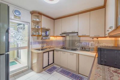 739 WOODLANDS CIRCLE HDB | Listing